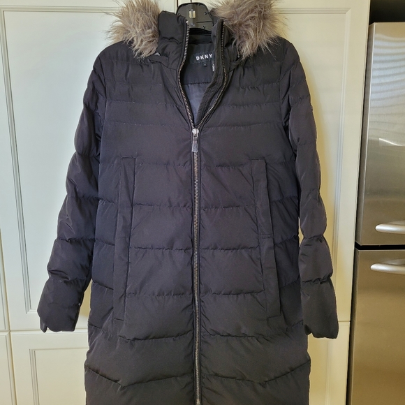 DKNY Winter Coat - Size M - Picture 2 of 3
